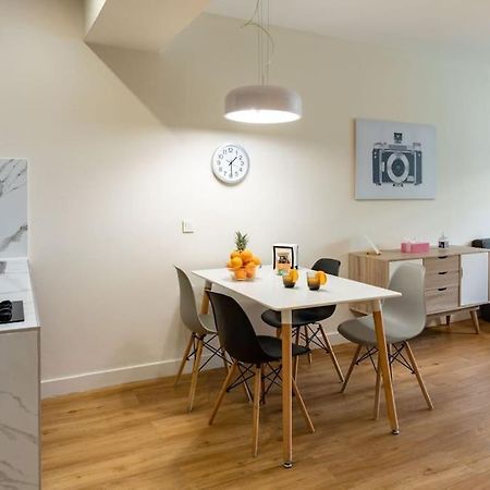 Large Comfy, Modern Studio 5 Min To Acropolis Athens Ngoại thất bức ảnh